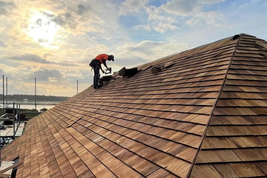 Cedar Roof Shingles Repair